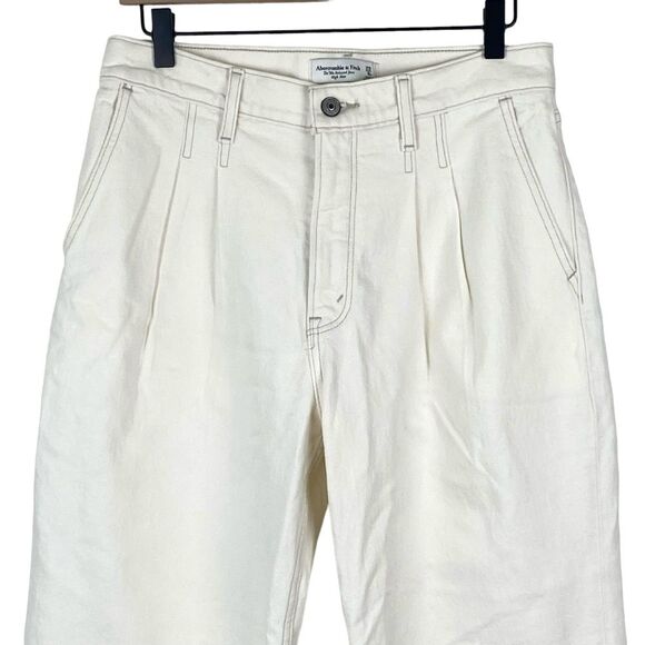 Abercrombie High Rise 90s Relaxed Jeans Sz 29 Short Petite Ivory Denim Pleated - Picture 4 of 13